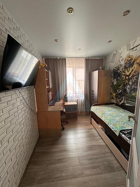 4-к квартира, 60 кв.м.