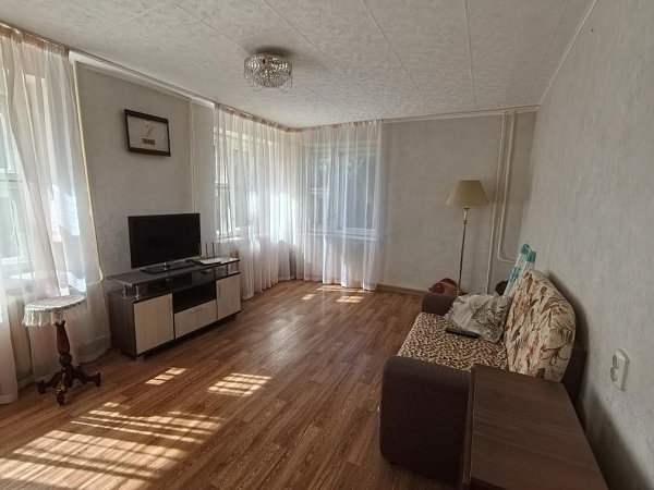 2-к квартира, 51 кв.м., Правый берег, Героев Труда, 15